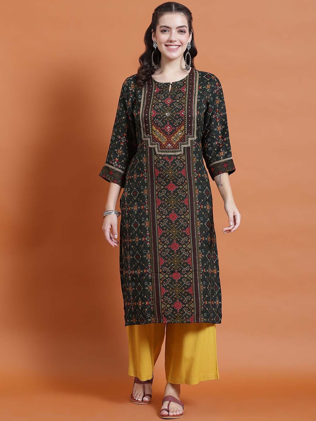 

Shree Geometric Printed Liva Straight Kurta, Green