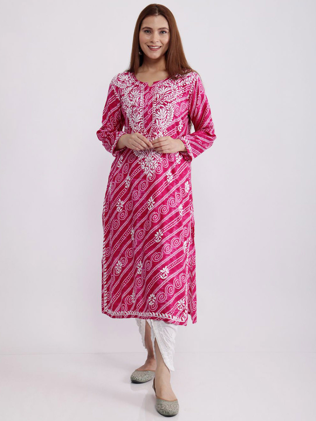 

Hastya Kala Bandhani Printed Notch Neck Chikankari Straight Kurta, Pink