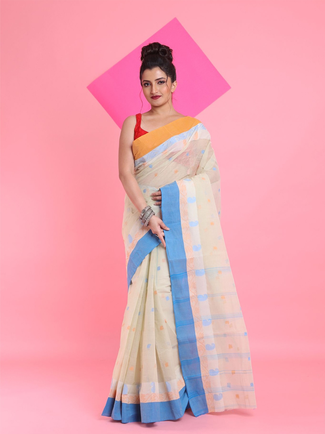 

Arhi Woven Design Pure Cotton Taant Saree, Off white