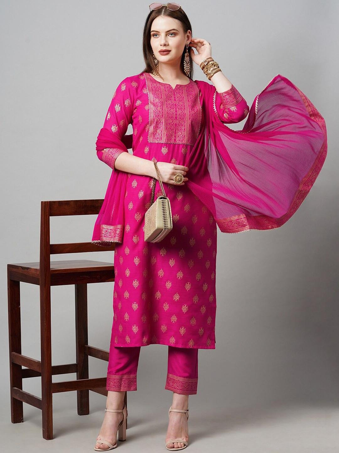

GoSriKi Floral Printed Gotta Patti Straight Kurta With Trousers & Dupatta, Pink