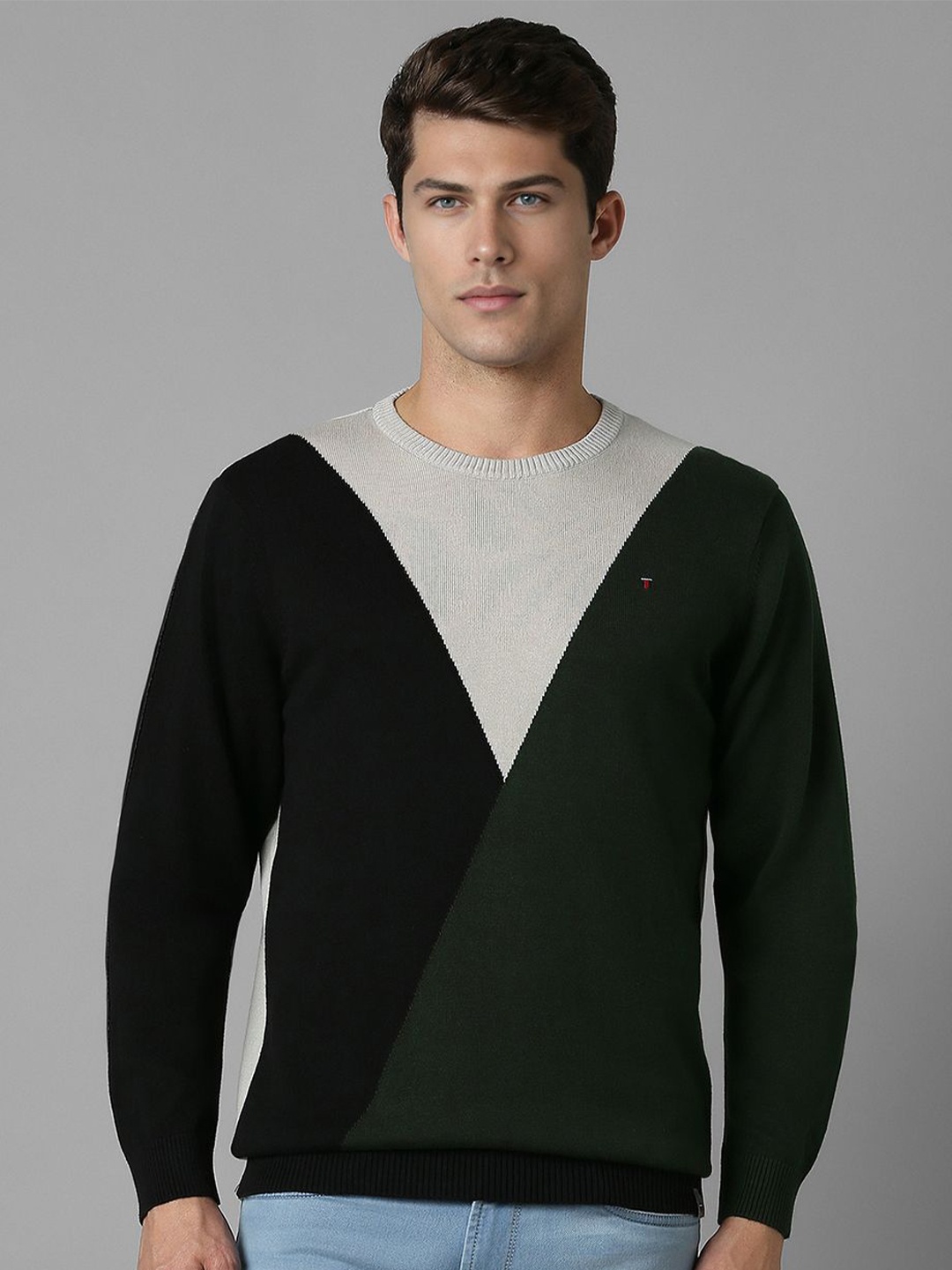 

Louis Philippe Sport Men Colourblocked Pullover, Black