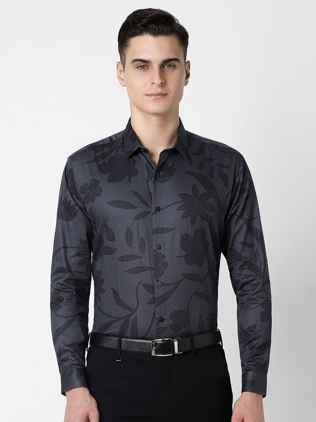 

V Dot Men Spread Collar Floral Printed Cotton Slim Fit Party Shirt, Grey