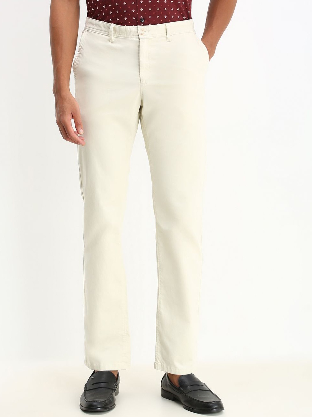 

Allen Solly Men Trousers, Cream