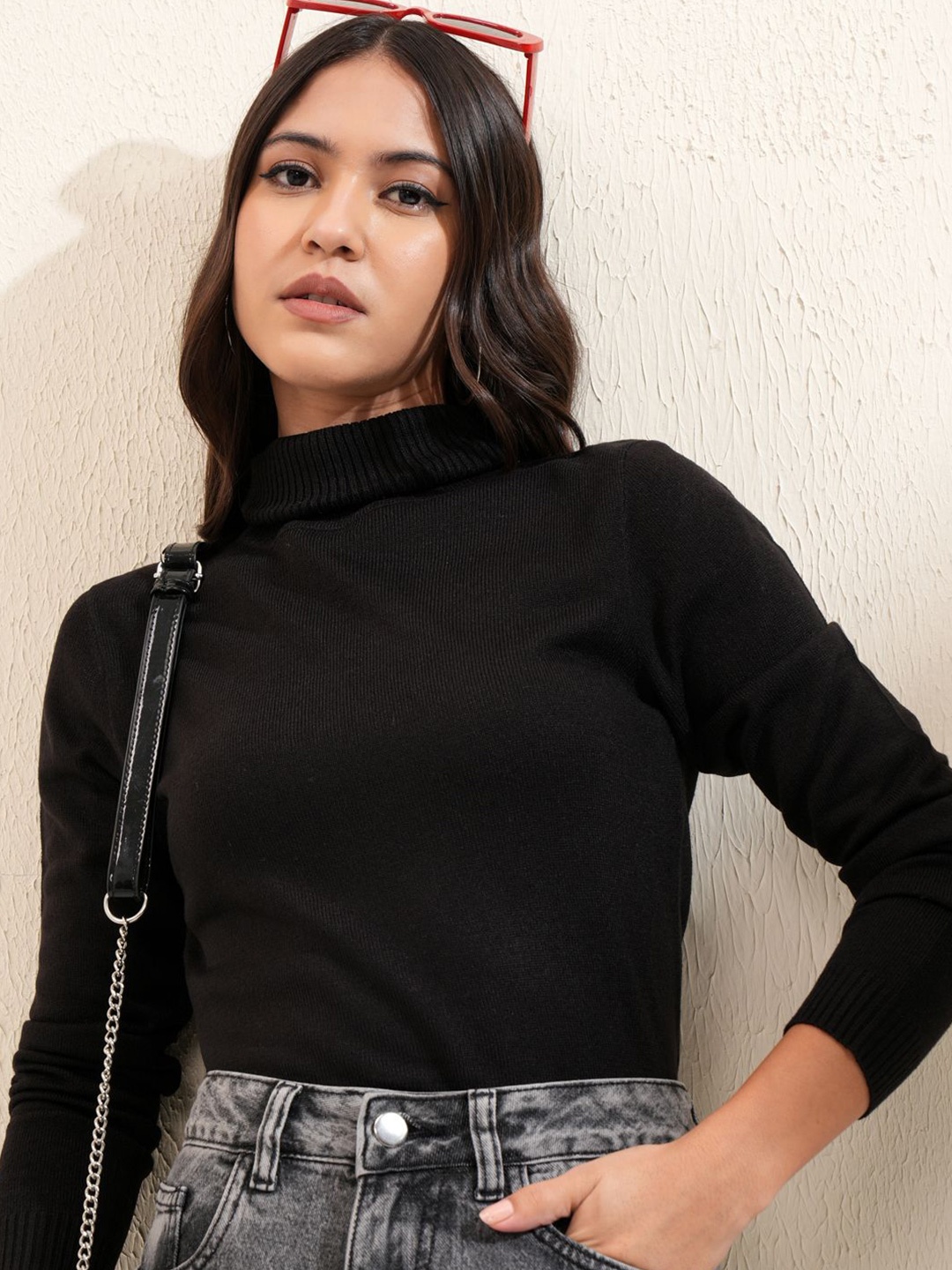 

Tokyo Talkies Women Pullover, Black
