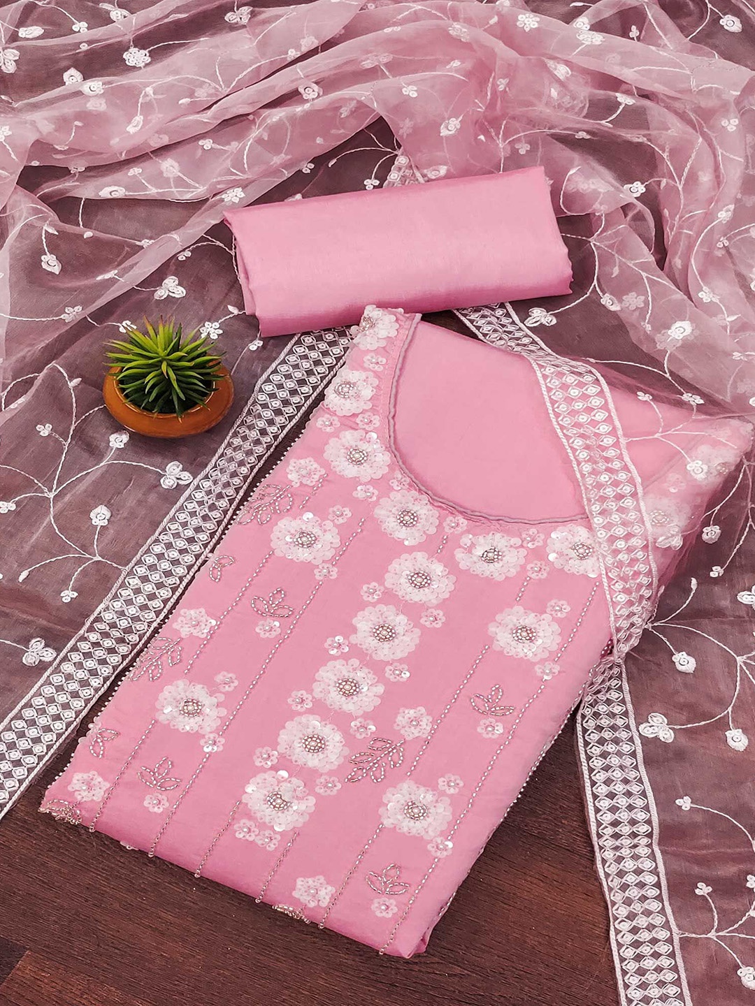 

Peachmode Embroidered Unstitched Dress Material, Pink