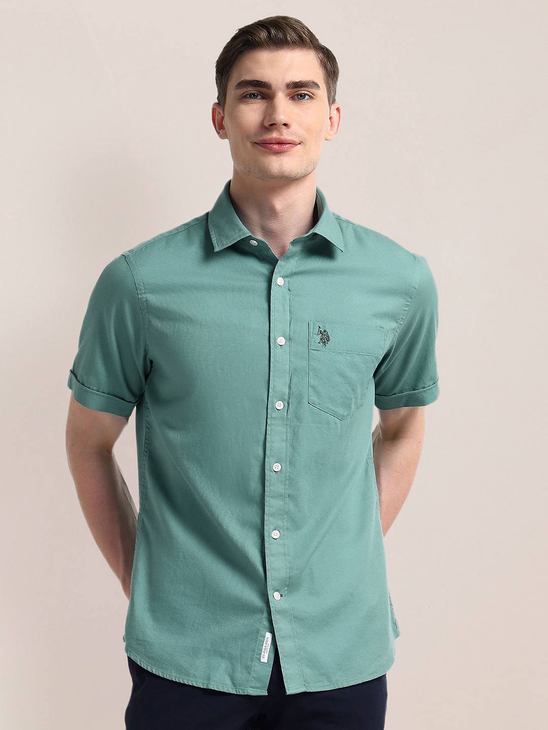 

U.S. Polo Assn. Men Classic Cutaway Collar Solid Cotton Casual Shirt, Green