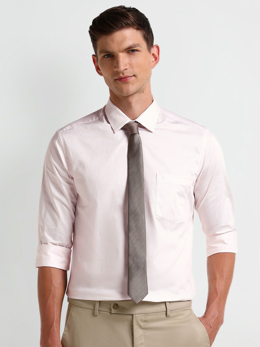 

Arrow Men Modern Spread Collar Solid Cotton Slim Fit Formal Shirt, Pink