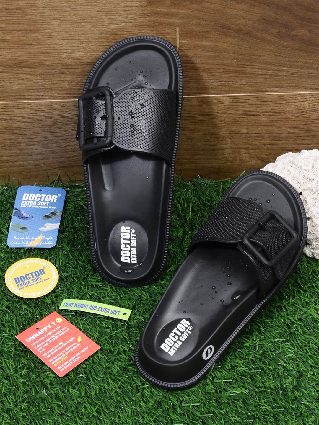 

DOCTOR EXTRA SOFT Women Croslite Sliders, Black