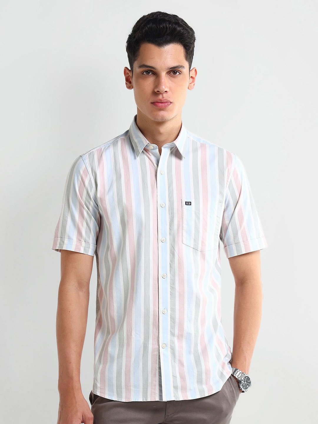 

Arrow Men Modern Spread Collar Multi Striped Cotton Slim Fit Casual Shirt