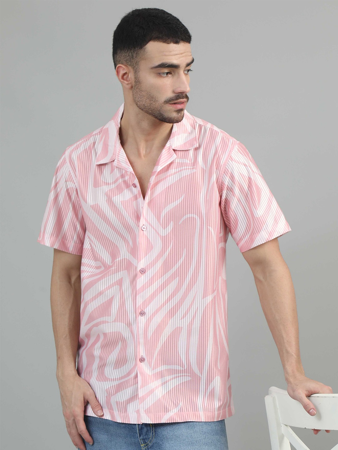 

SORATIA Men Opaque Striped Casual Shirt, Pink