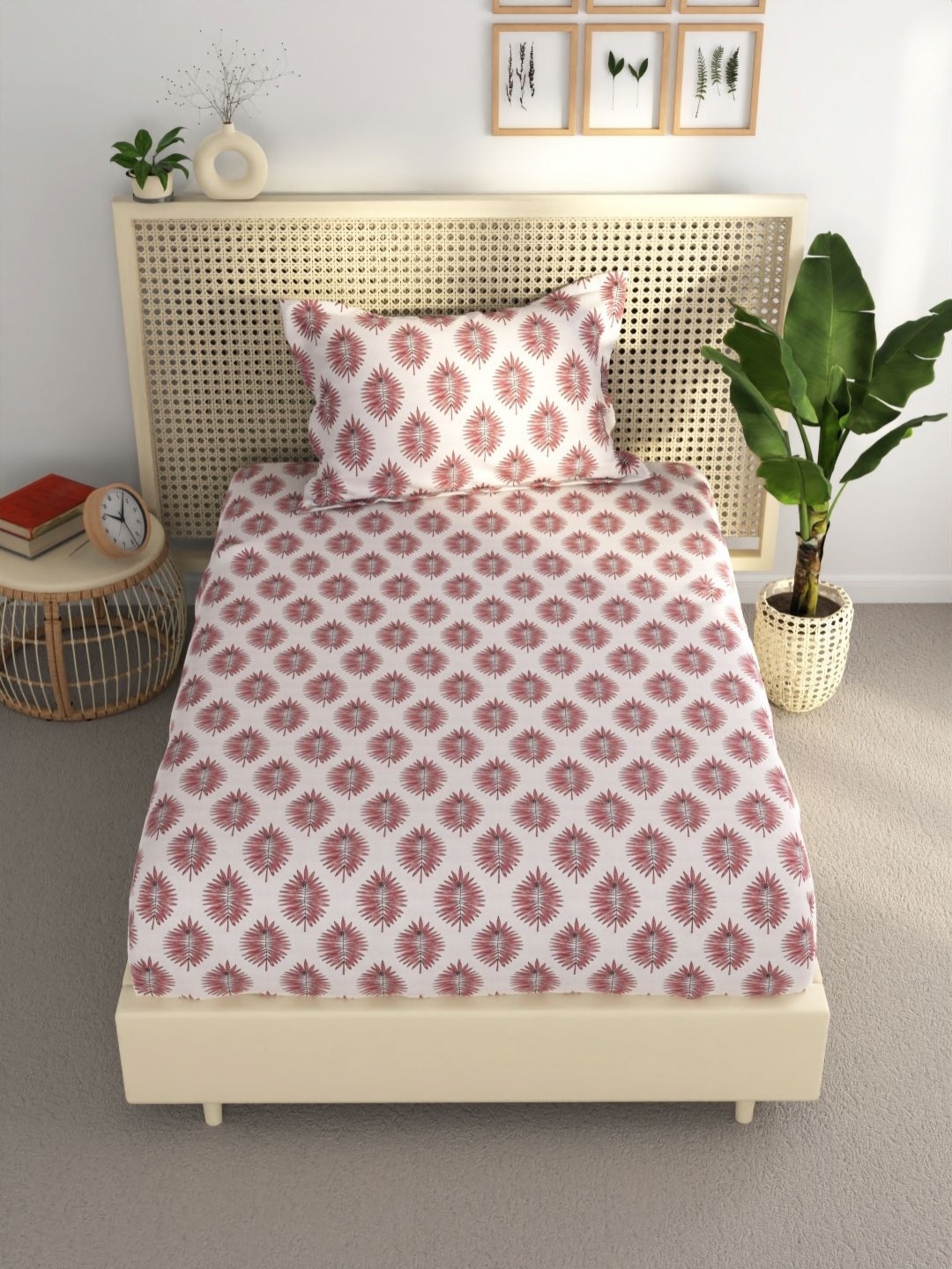 

BIANCA Off White & Coral Tropical Printed 120 TC Single Bedsheet with 1 Pillow Covers