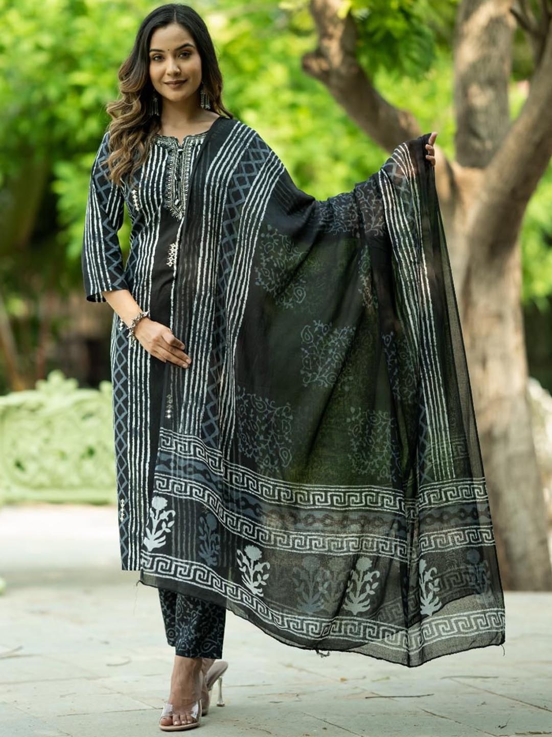 

KALINI Printed Regular Pure Cotton Kurta with Trousers With Dupatta, Black