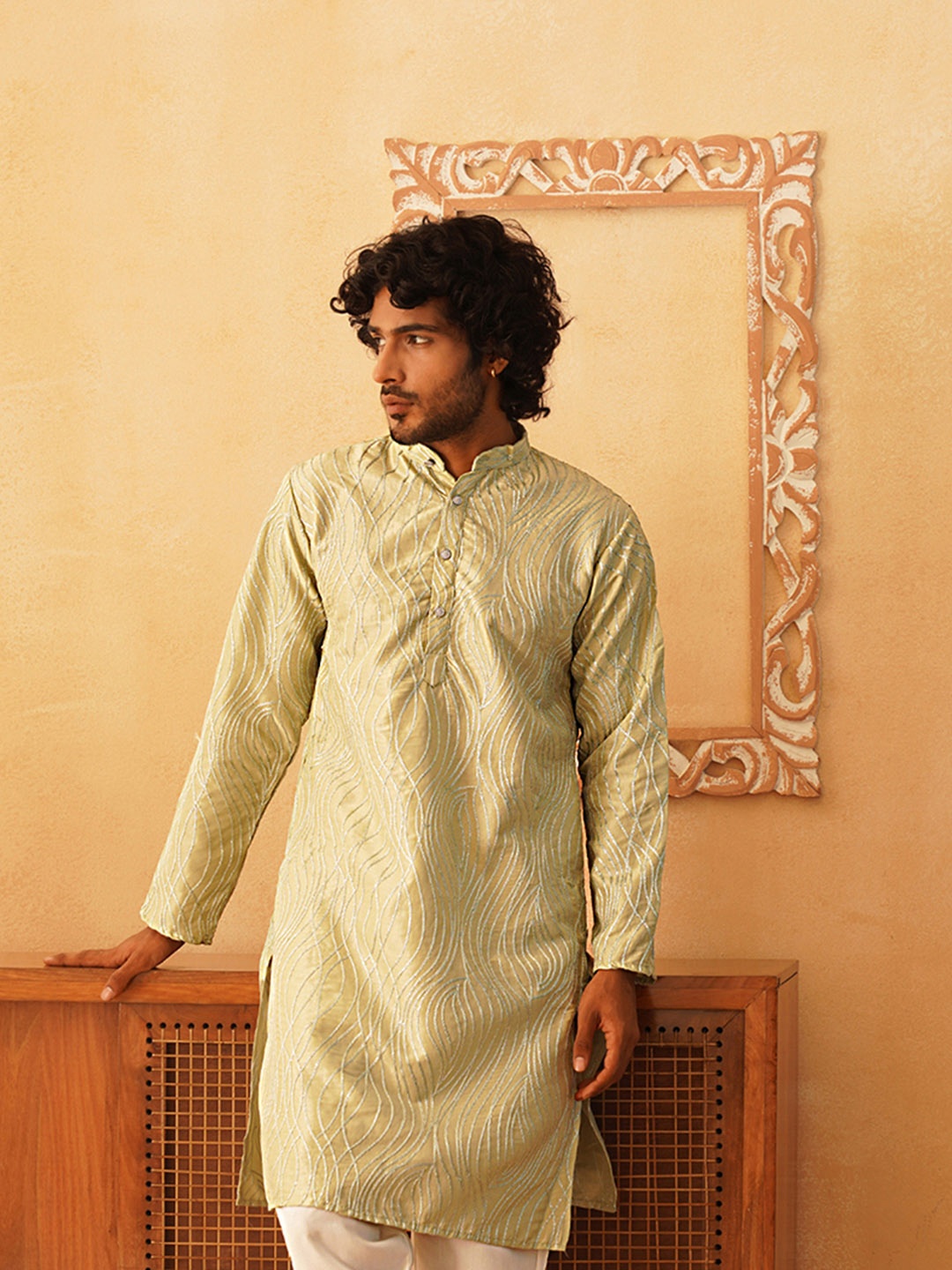 

Jompers Striped Embroidered Mandarin Collar Thread Work Straight Kurta, Green