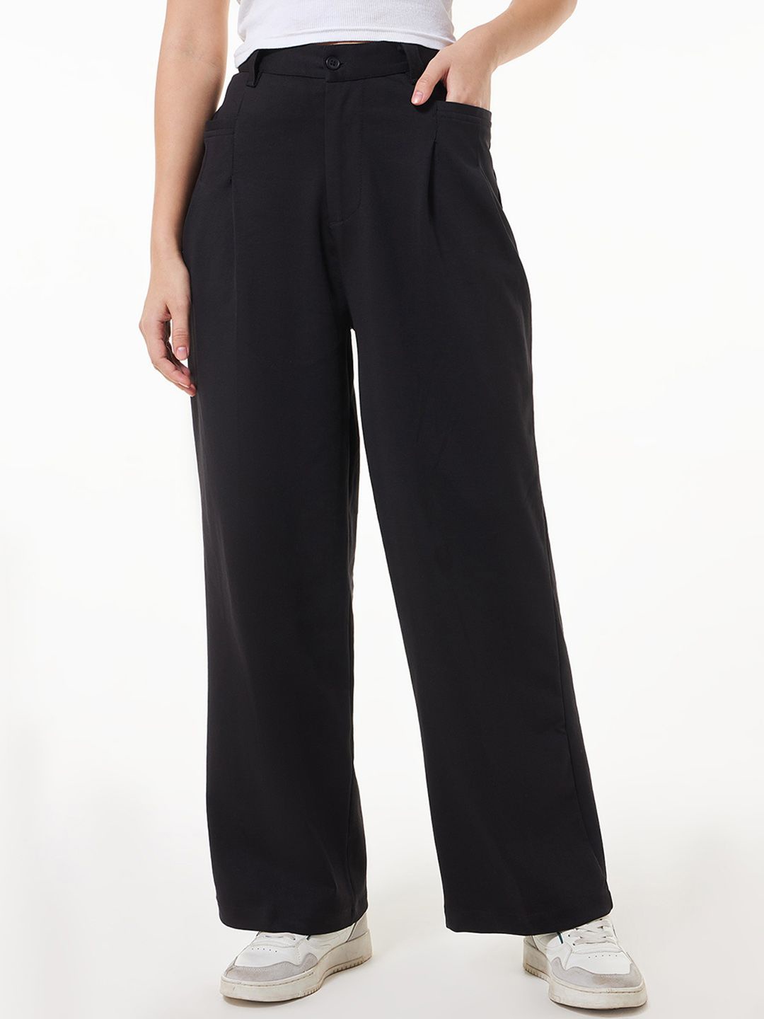 

Bewakoof Women High-Rise Loose Fit Pleated Trousers, Black