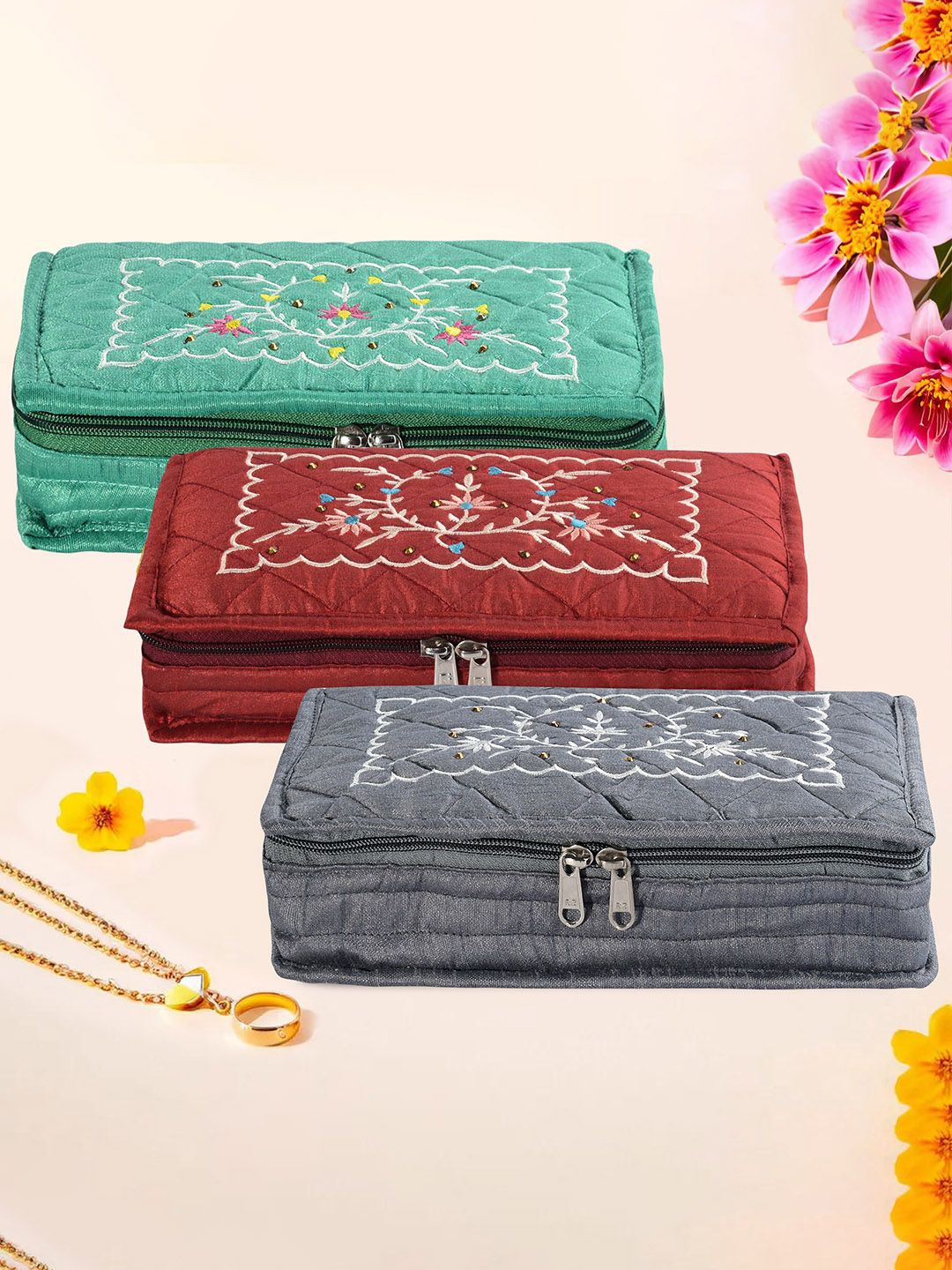 

Kuber Industries Grey & Maroon 3 Pieces Embroidered Jewellery Organisers