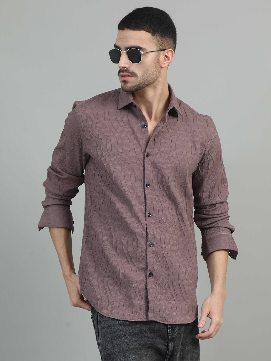 

SORATIA Men Opaque Checked Casual Shirt, Grey