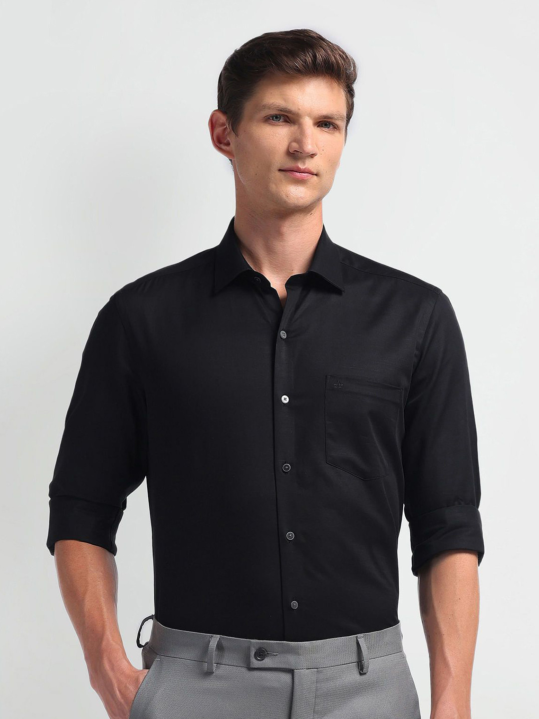 

Arrow Men Smart Spread Collar Solid Cotton Slim Fit Formal Shirt, Black