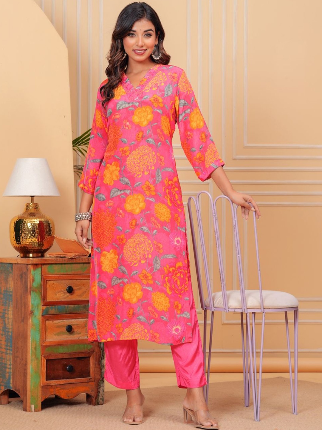 

KALINI Floral Printed Straight Kurta with Trousers, Pink