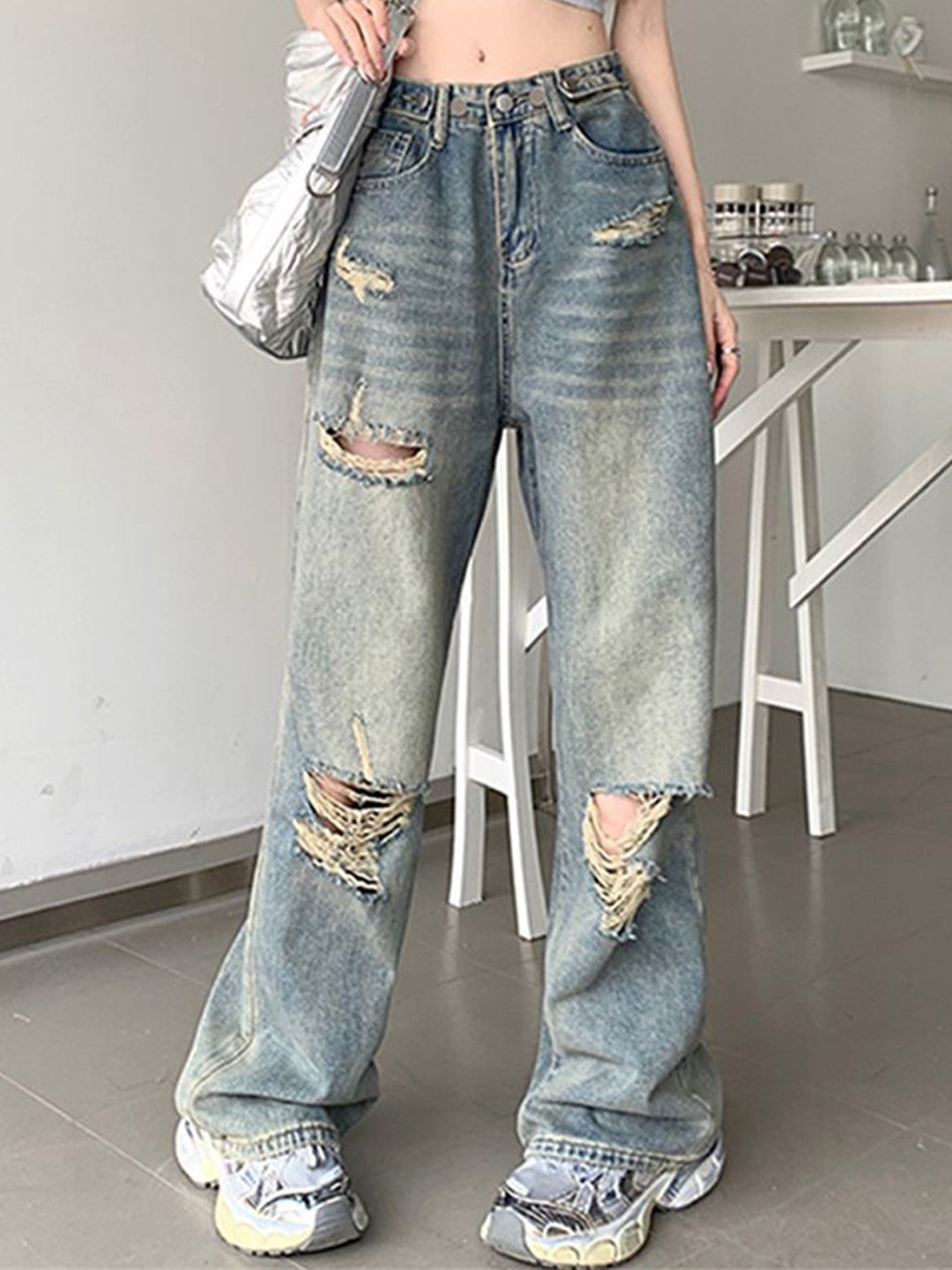 

StyleCast Women Straight Fit Mid-Rise Highly Distressed Denim Jeans, Blue