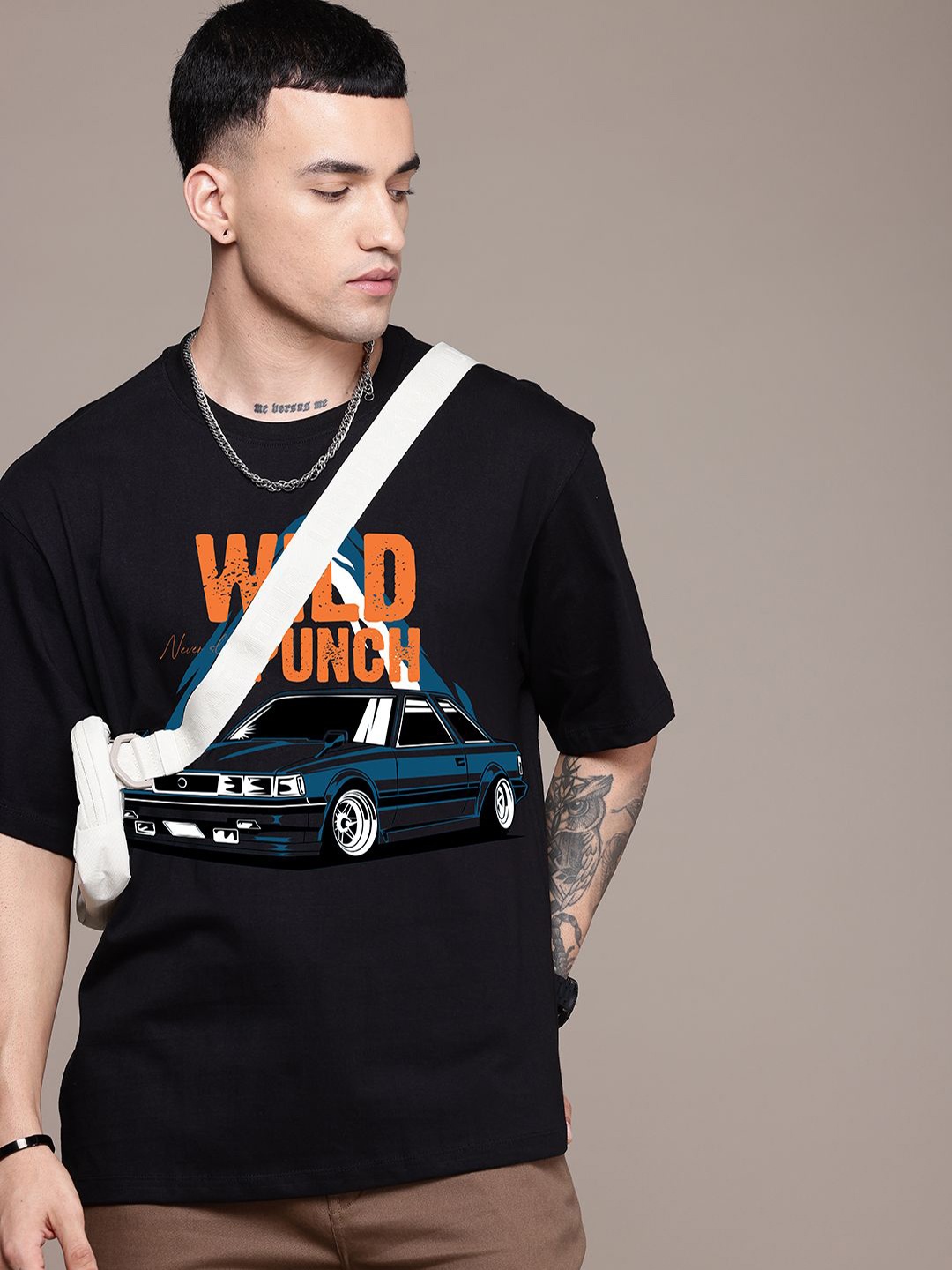 

The Roadster Lifestyle Co. Men Graphic Printed Round Neck Cotton Oversized T-Shirt, Black