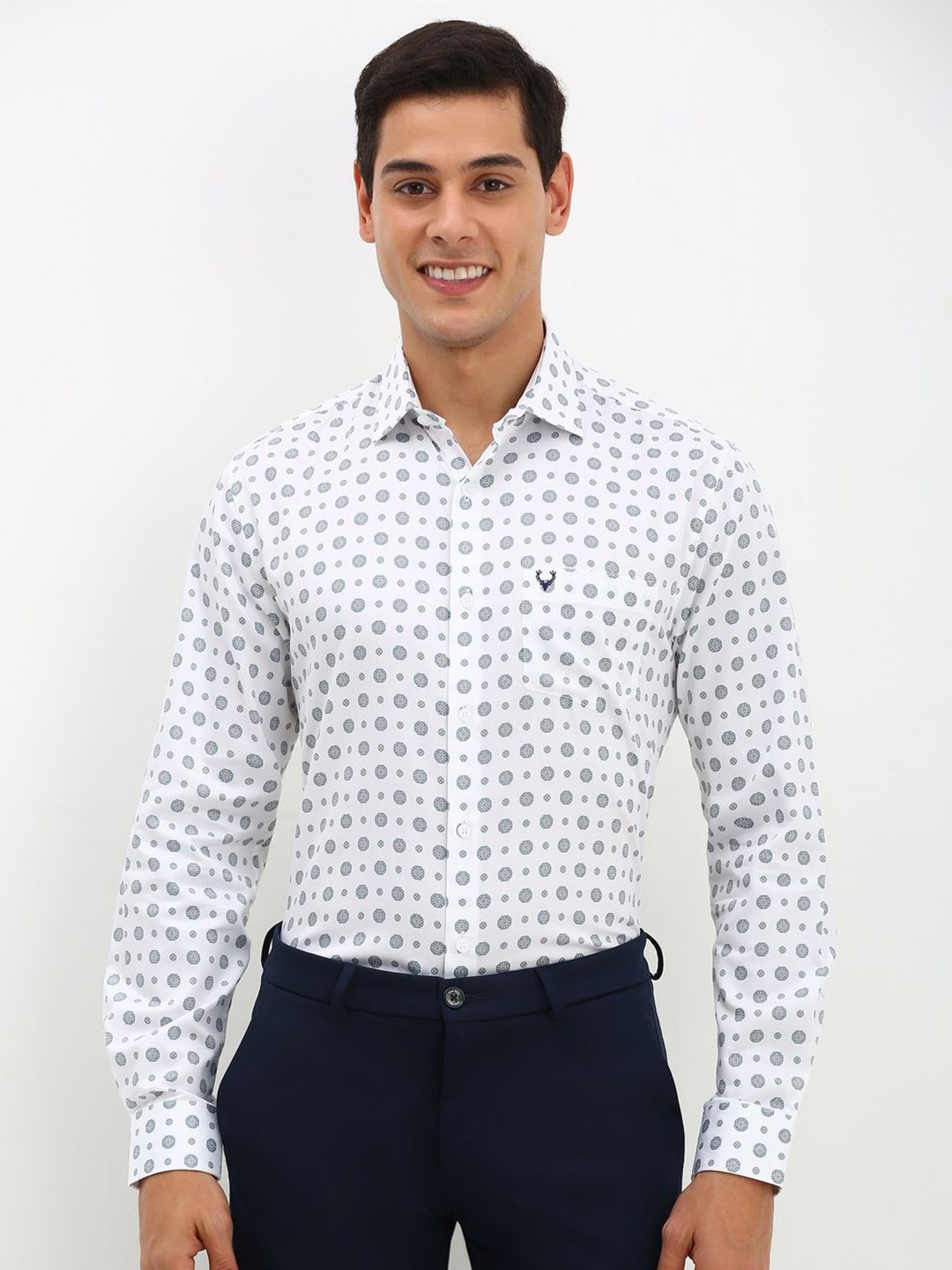 

Allen Solly Men Spread Collar Geometric Printed Cotton Slim Fit Formal Shirt, White