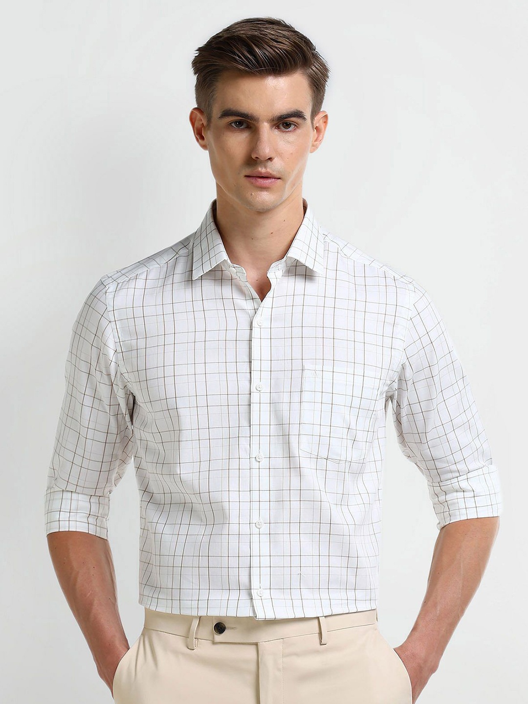 

Arrow Men Modern Spread Collar Tartan Checked Cotton Slim Fit Formal Shirt, White