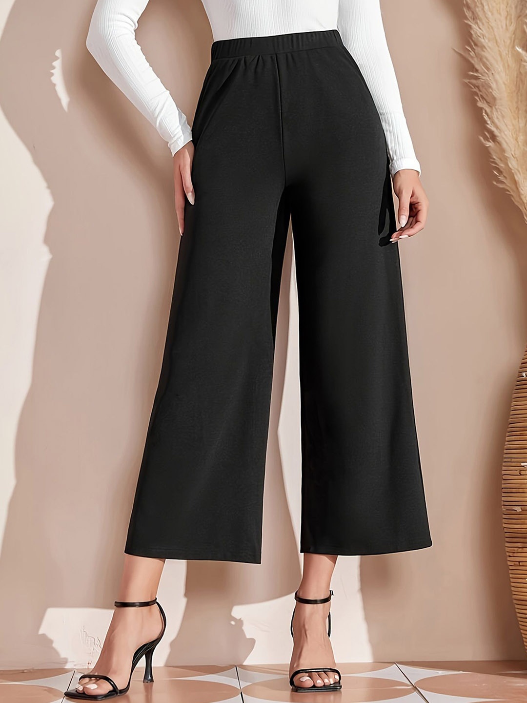 

StyleCast x Revolte Women Solid Regular Fit Easy Wash Wide Leg Trousers, Black