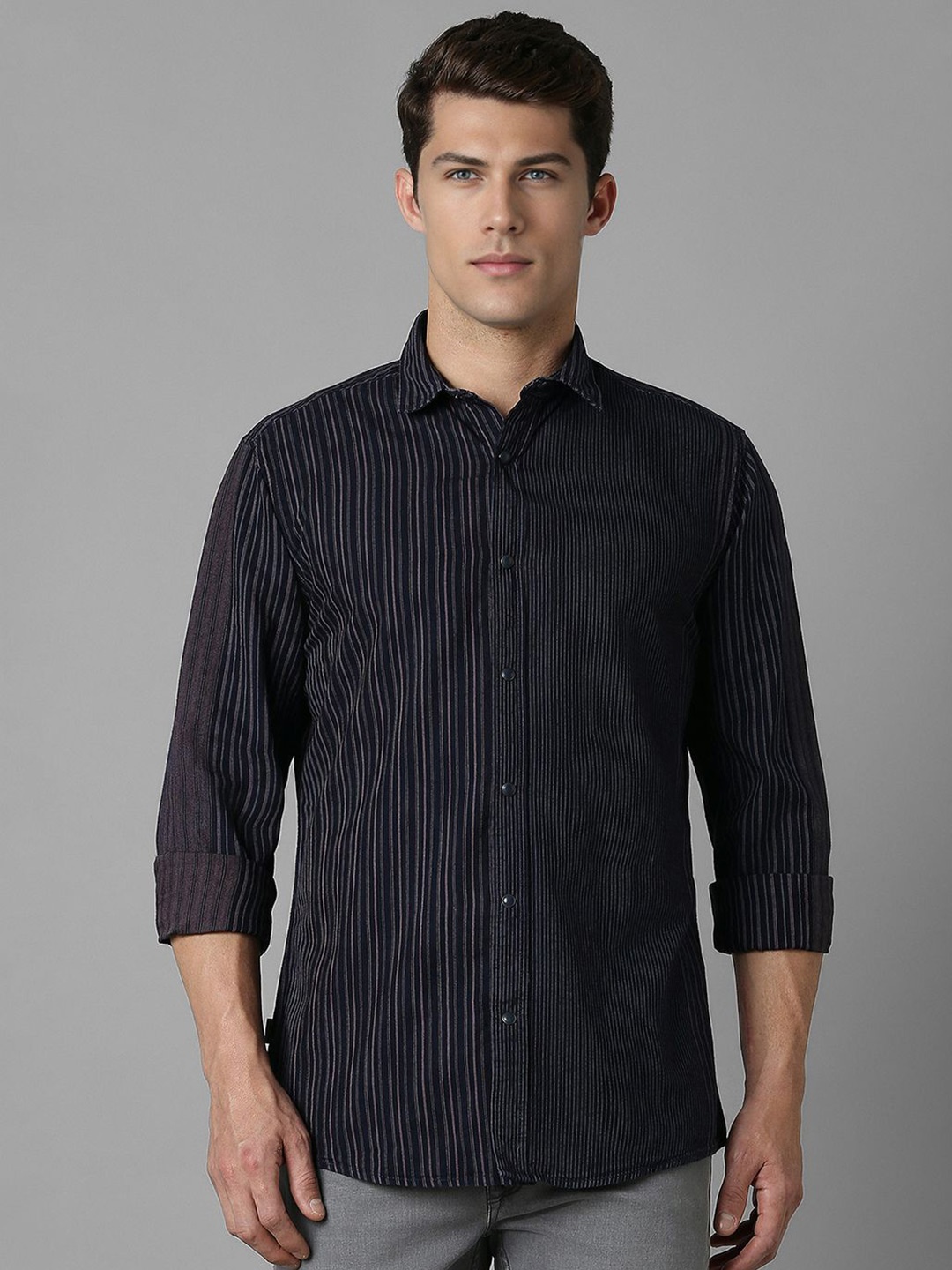 

Louis Philippe Jeans Men Spread Collar Striped Cotton Slim Fit Casual Shirt, Black