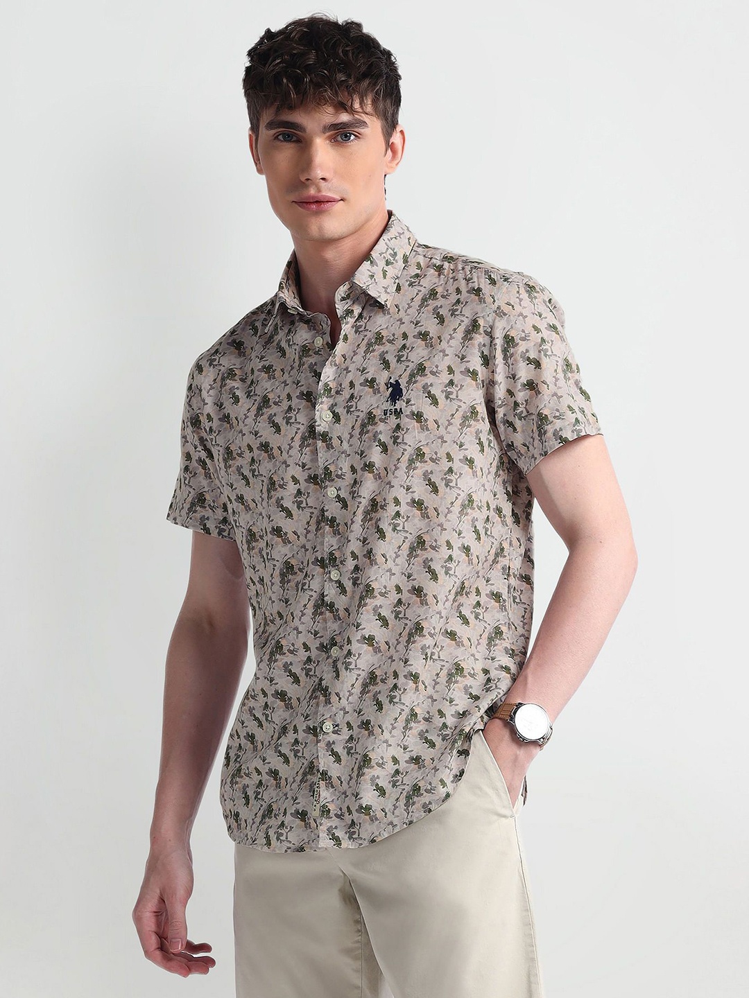 

U.S. Polo Assn. Denim Co. Men Smart Slim Fit Floral Printed Casual Shirt, Beige