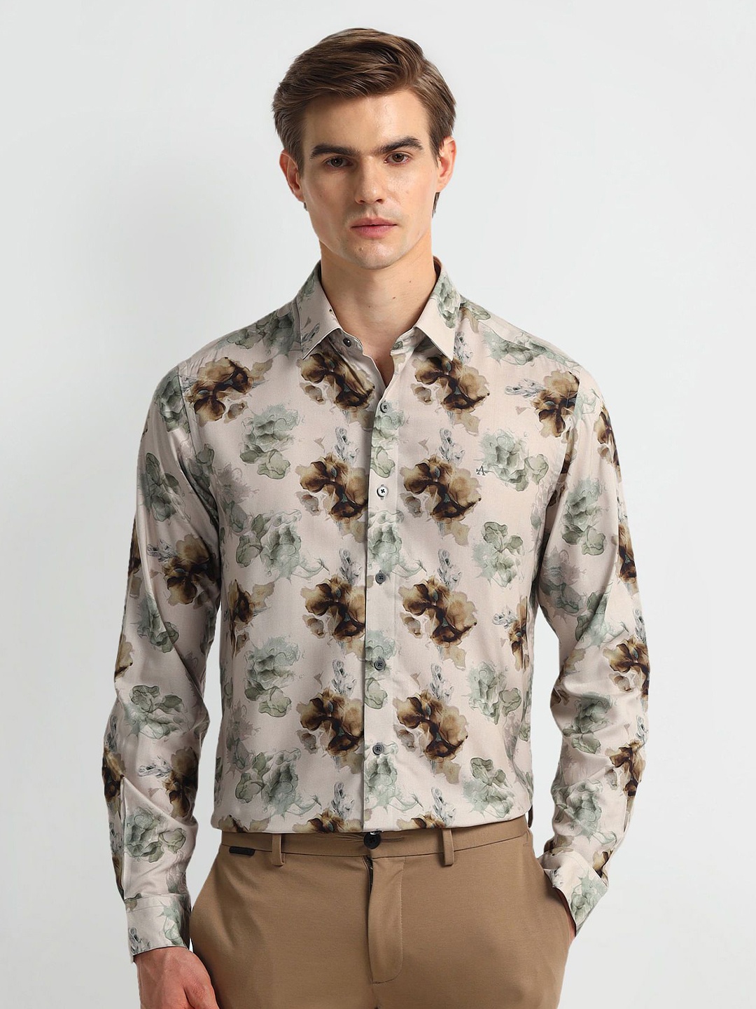 

Arrow Men Classic Spread Collar Floral Printed Cotton Casual Shirt, Beige