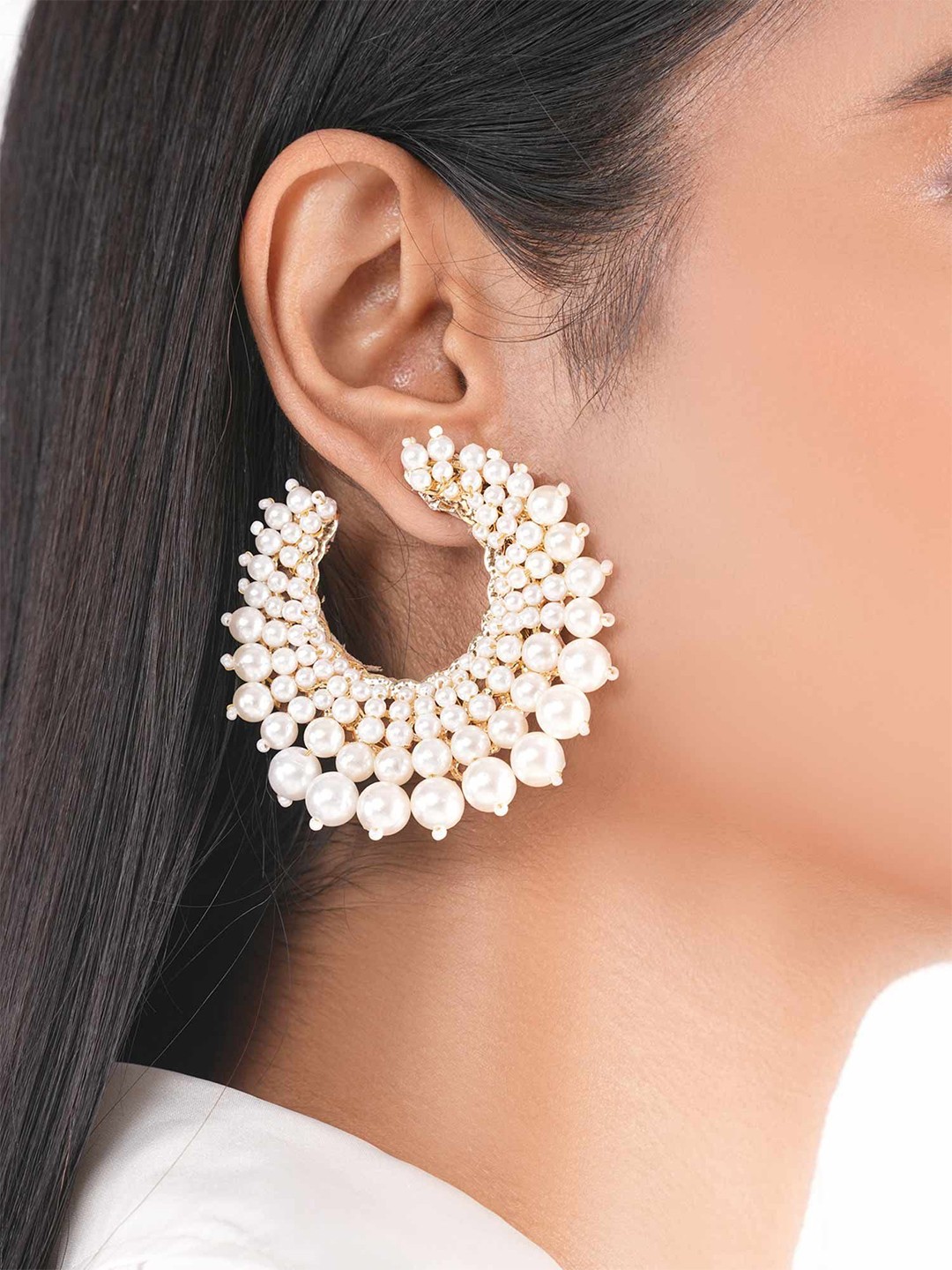 

D'oro Orestes Beaded Contemporary Drop Earrings, White