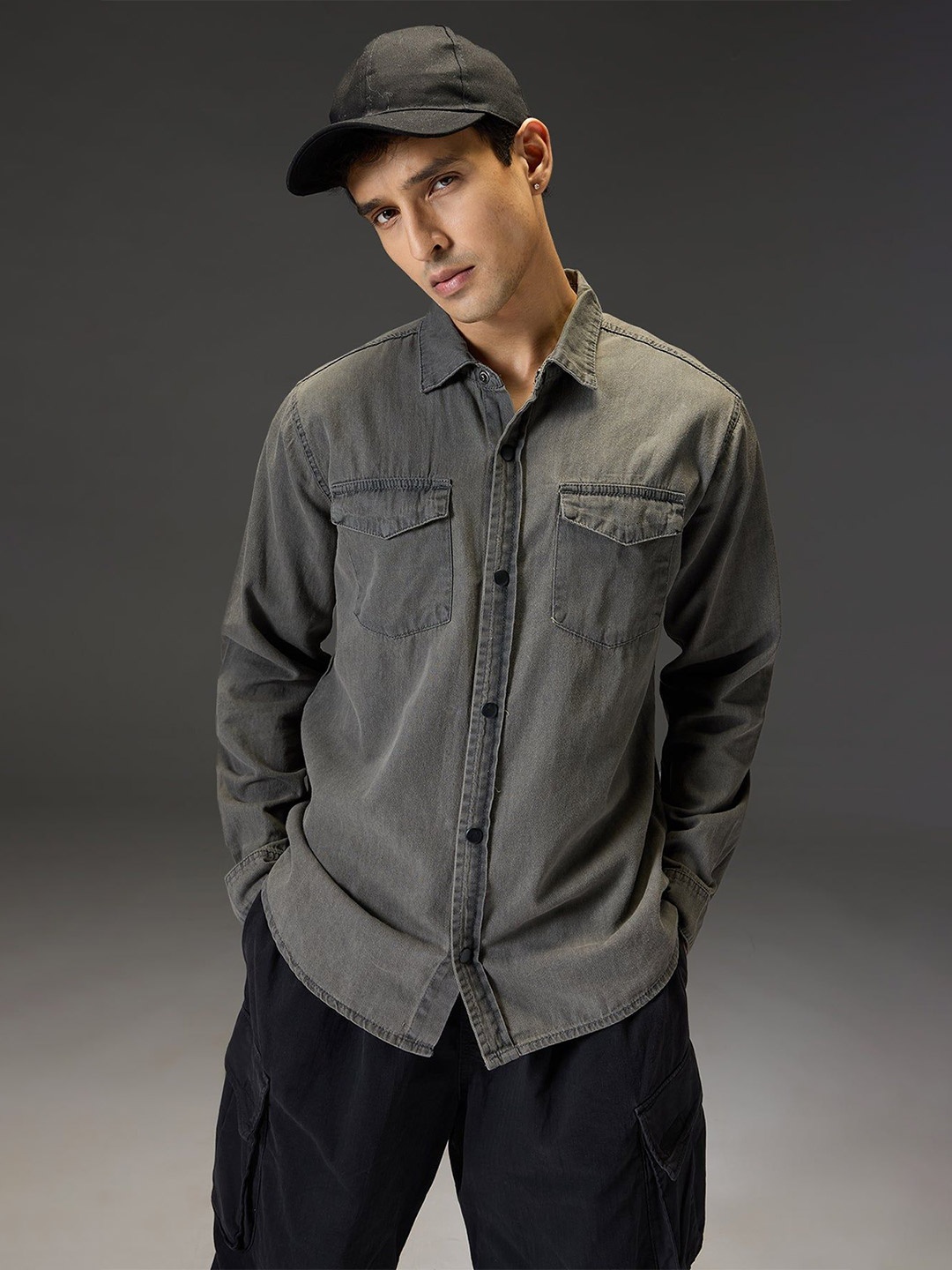

FREAKINS Men Classic Spread Collar Solid Cotton Casual Shirt, Grey