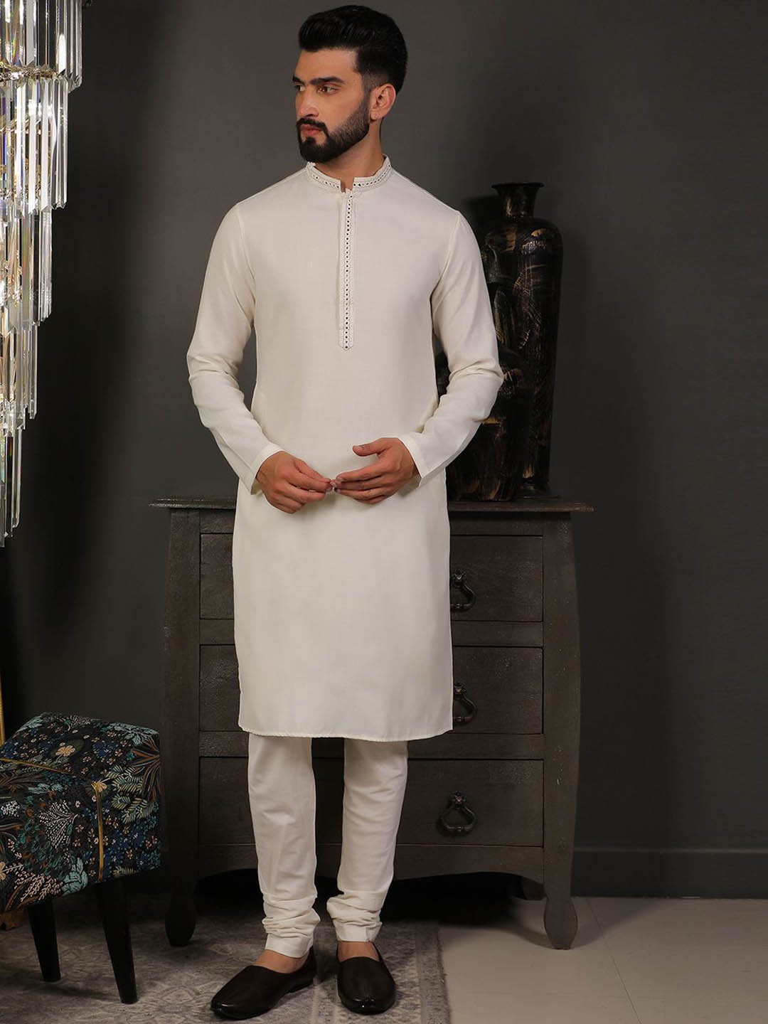 

DEYANN Mandarin Collar Mirror Work Straight Kurta with Churidar, Off white