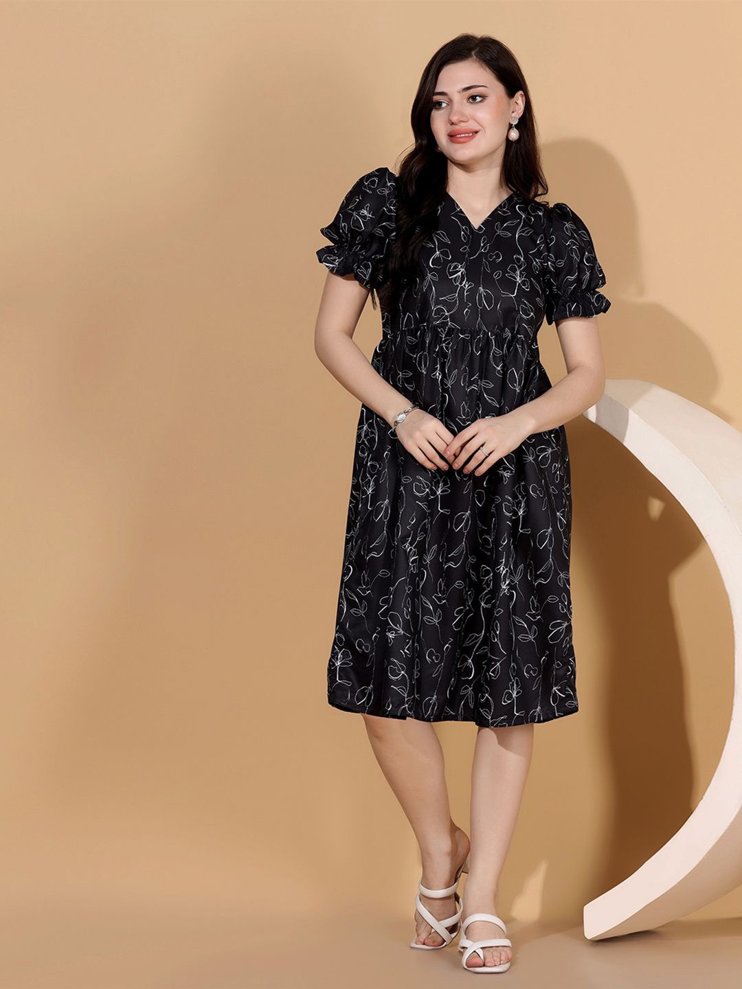 

BAESD Floral Printed Knee Length Ready to Wear A-Line Dress, Black