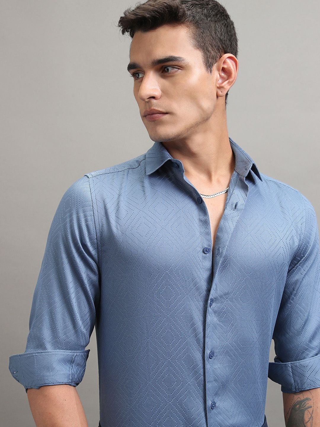 

Highlander Men Dobby Textured Solid Day Occasion Shirt, Blue