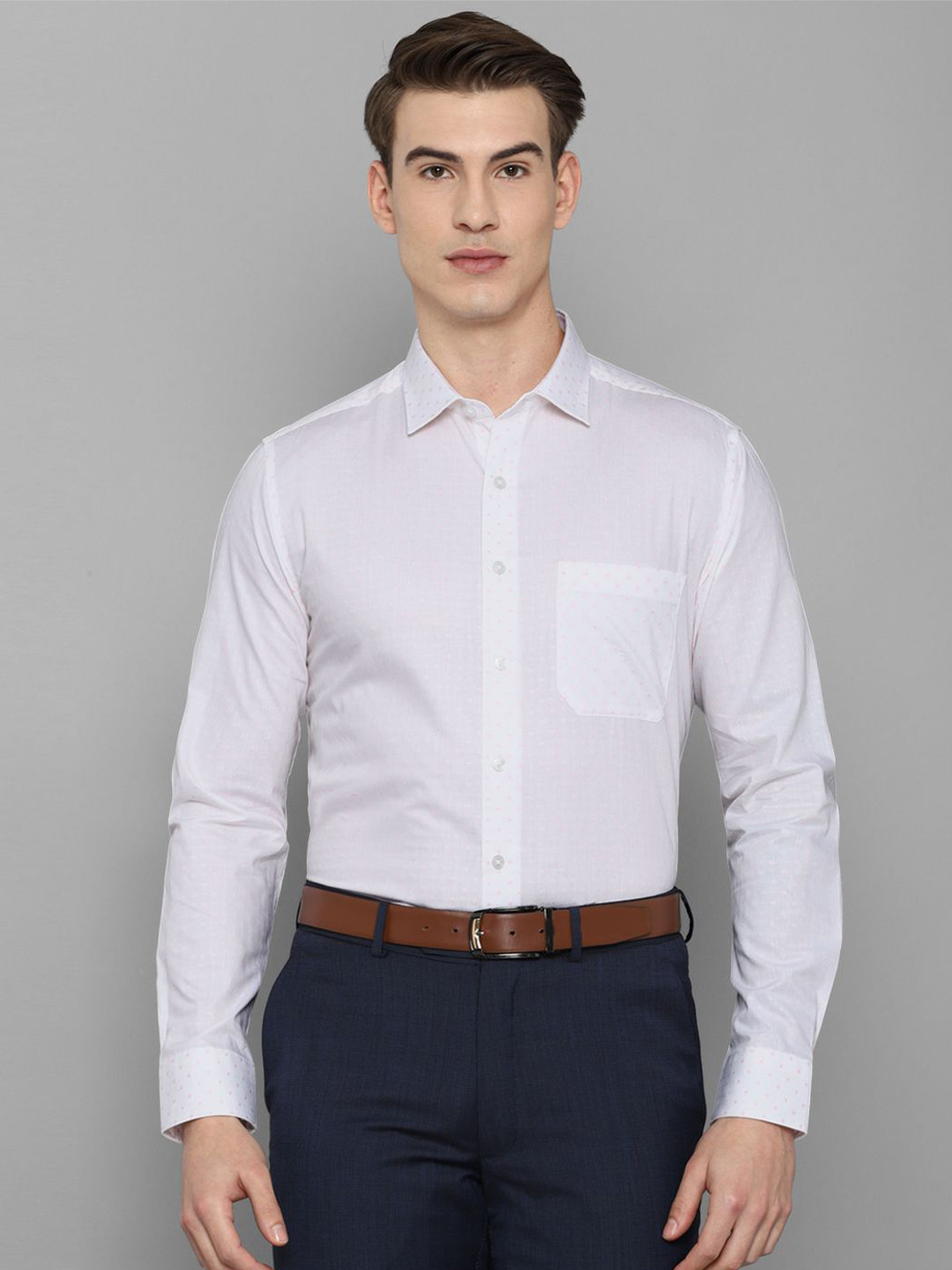 

Louis Philippe Men Spread Collar Solid Cotton Slim Fit Formal Shirt, Grey