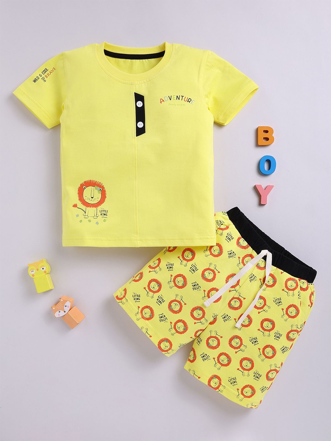 

LITTLE NINJA Boys Printed Pure Cotton T-shirt With Short, Yellow