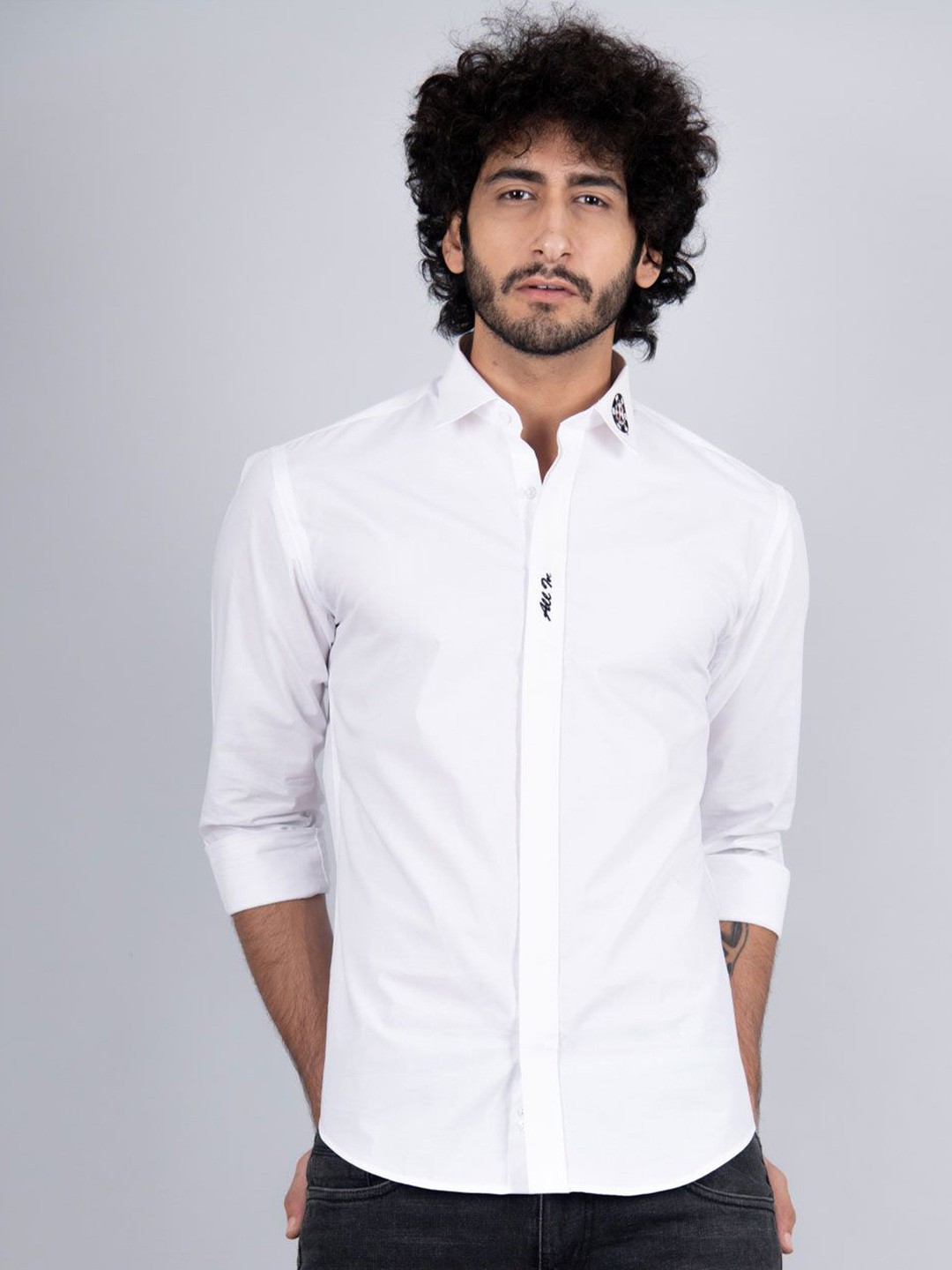 

Tistabene Men Standard Opaque Printed Casual Shirt, White