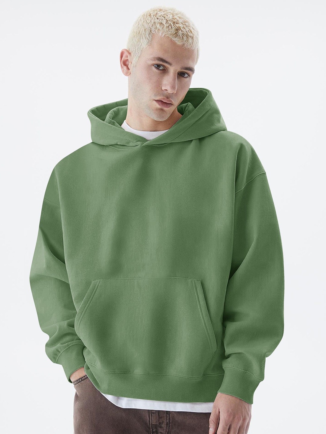 

Maniac Men Solid Hooded Knitted Sweatshirt, Green