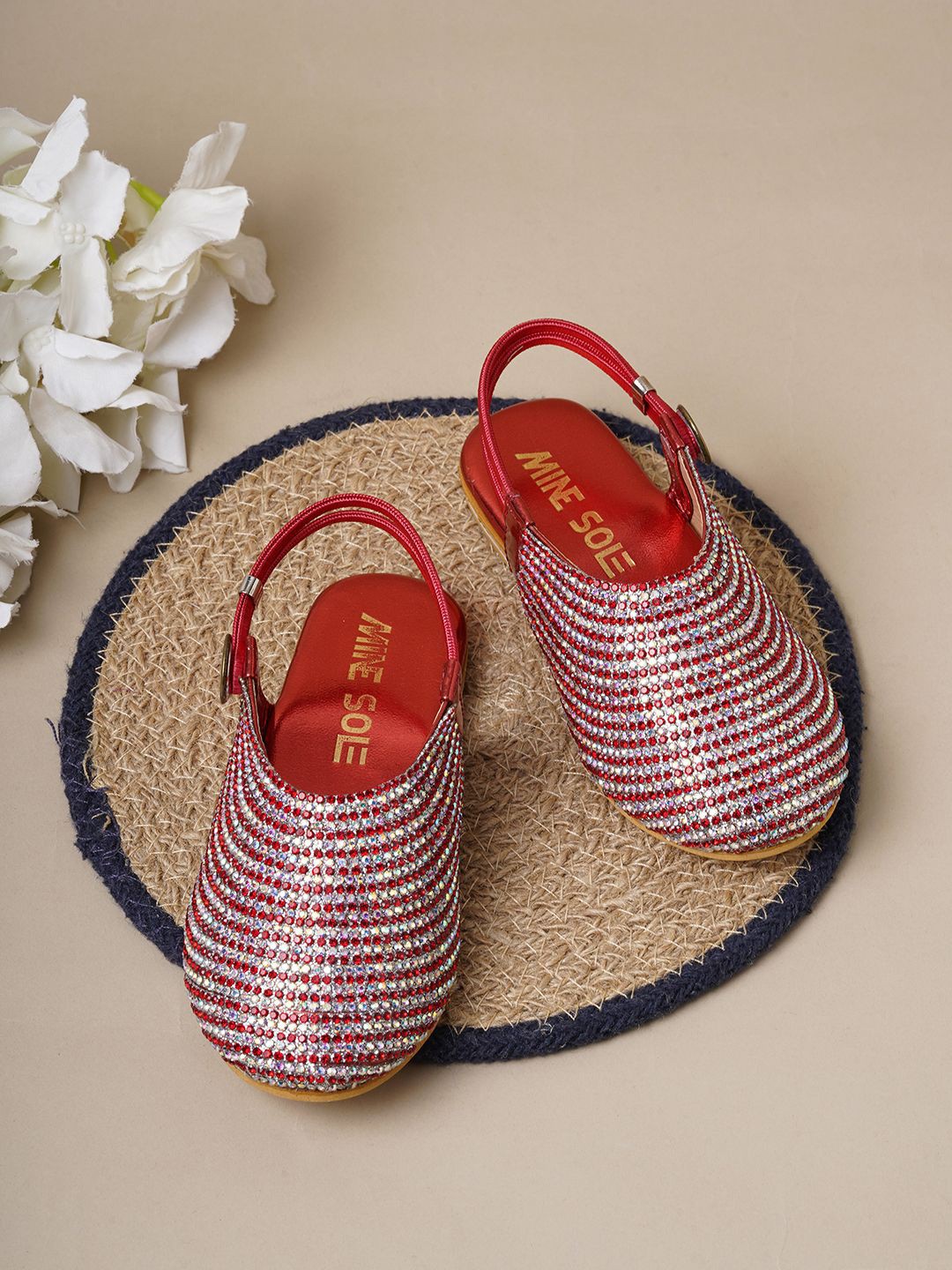 

Minesole Girls PU Flatforms, Red