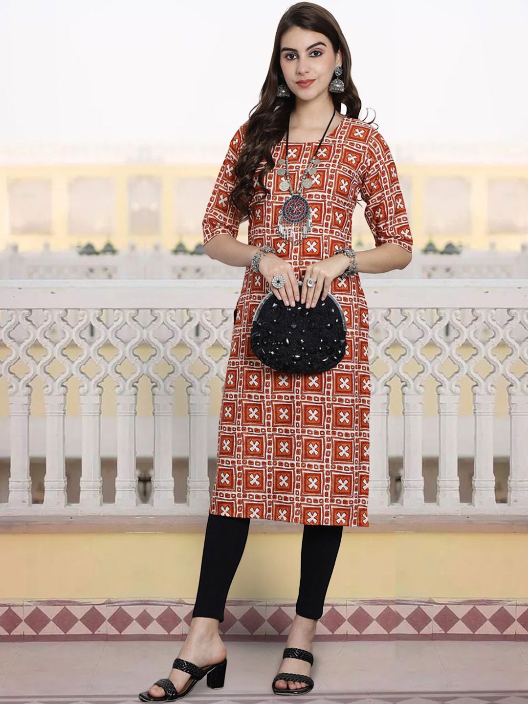 

7Threads Geometric Printed Round Neck Regular Crepe Straight Kurta, Orange