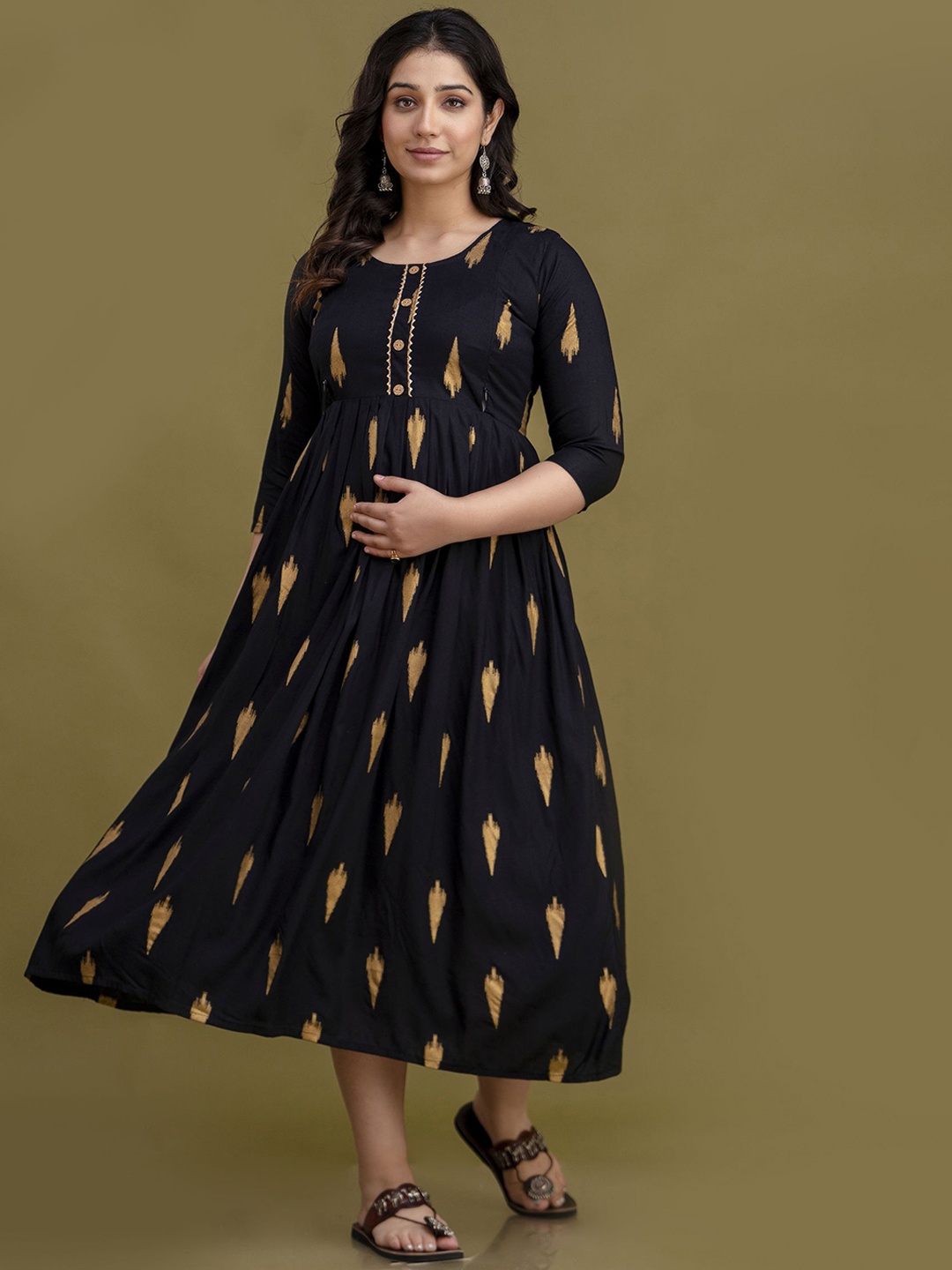 

Mialo fashion Women Ethnic Motifs Printed Maternity Feeding Ethnic Dresses, Black