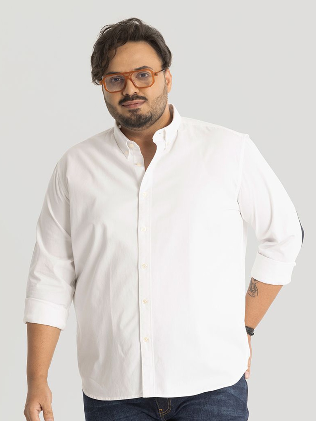 

Snitch Plus Size Men Relaxed Opaque Casual Shirt, White