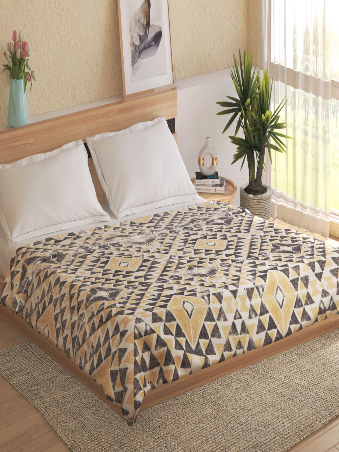 

Home Centre Rhapsody Grey & Beige Geometric 150 GSM Mild Winter Double Bed Blanket
