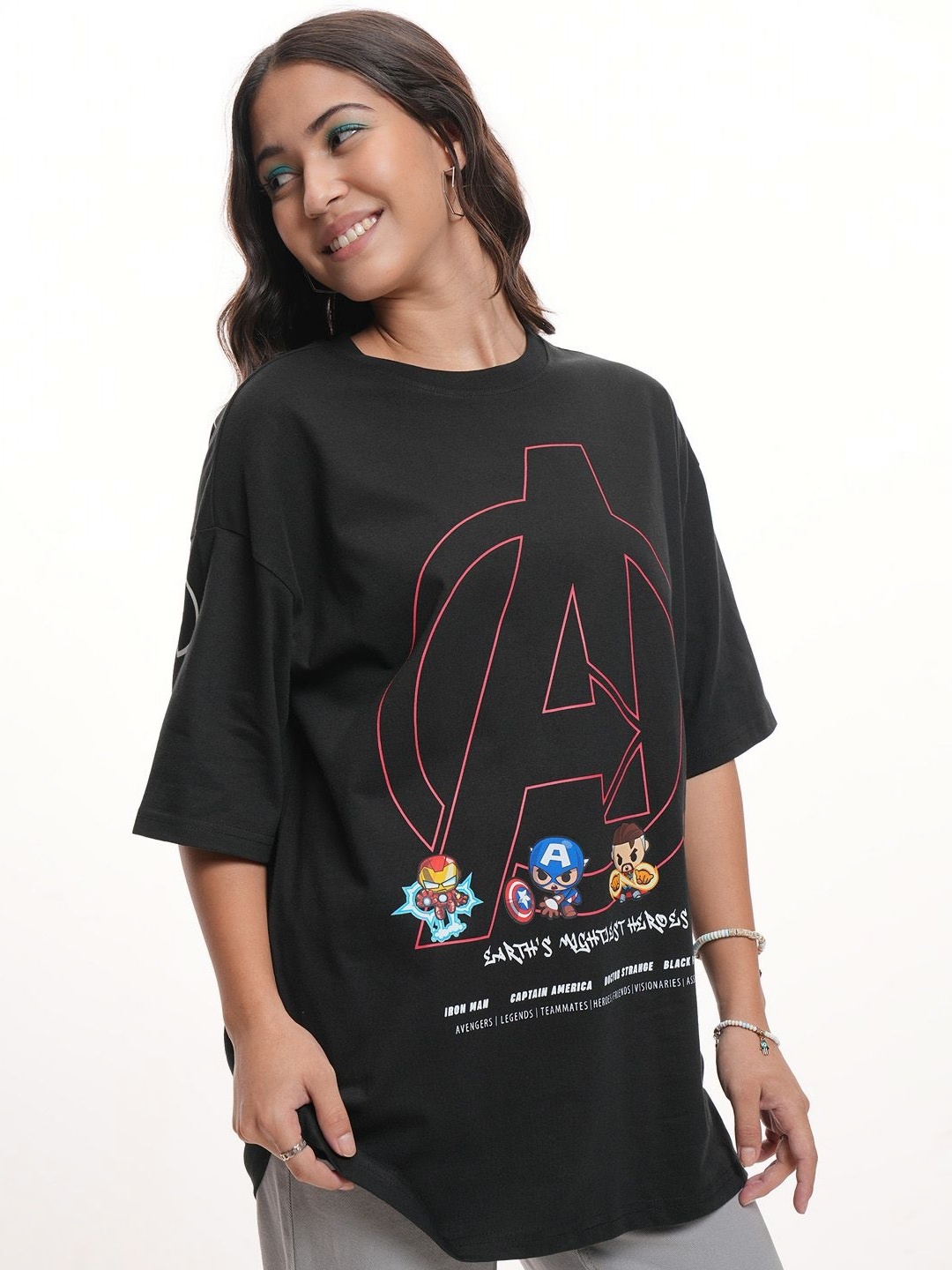 

Tokyo Talkies Women Marvel Avengers Printed Oversized Cotton T-Shirt, Black