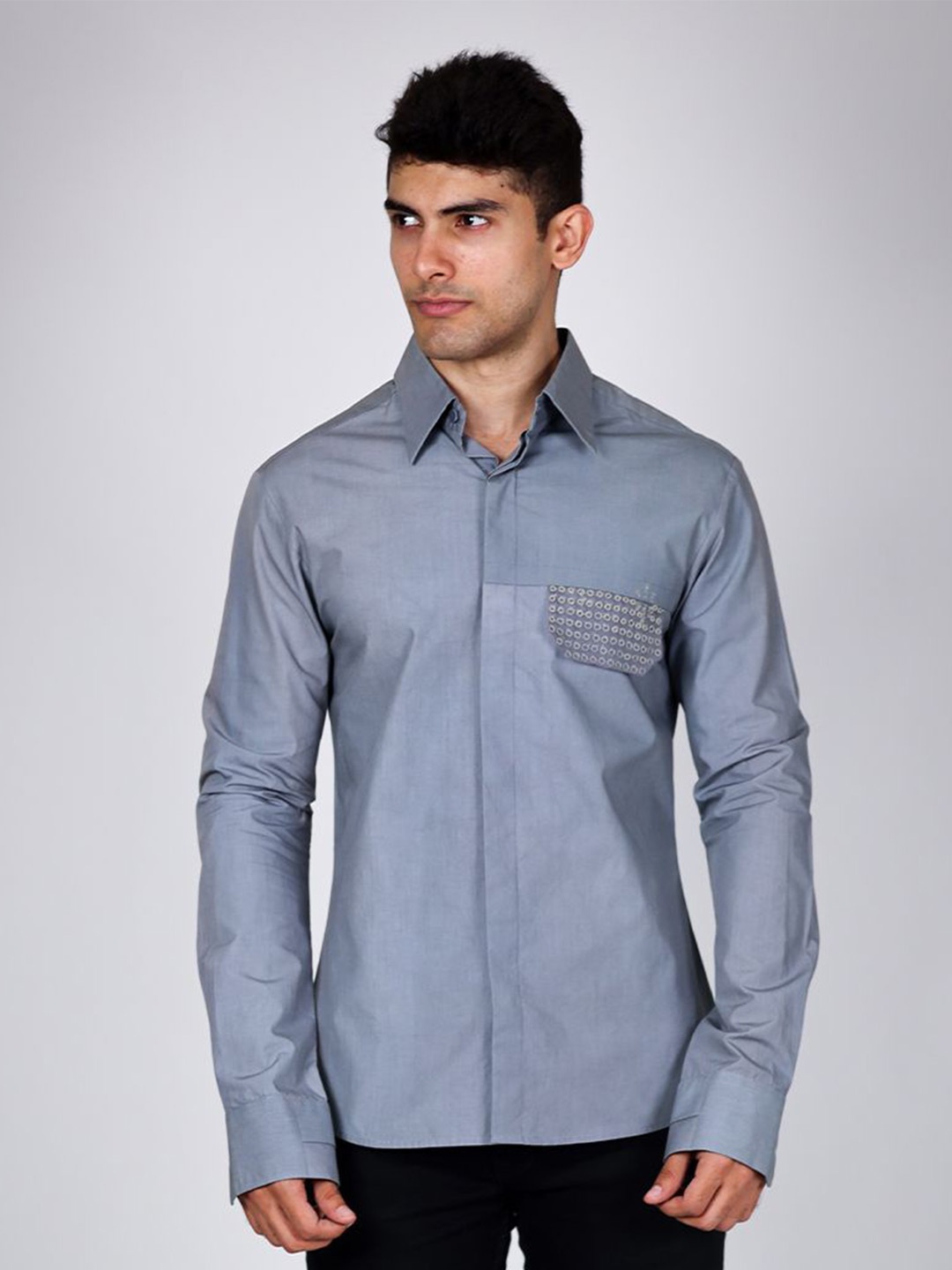 

Arya Giri Men Spread Collar Solid Cotton Casual Shirt, Grey