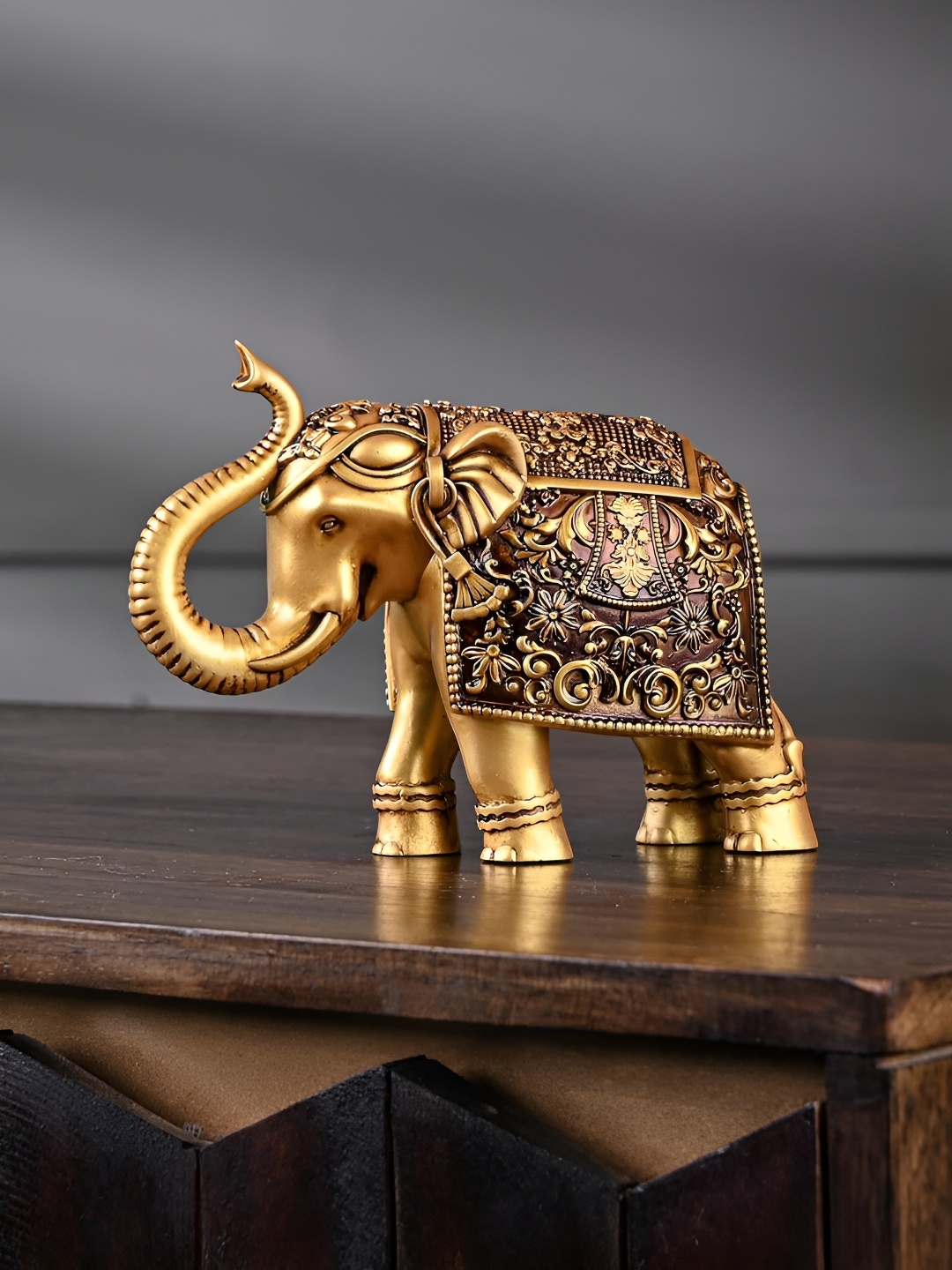 

Artarium LLP Gold-Toned & Brown Birds and Animals Figurine Showpiece
