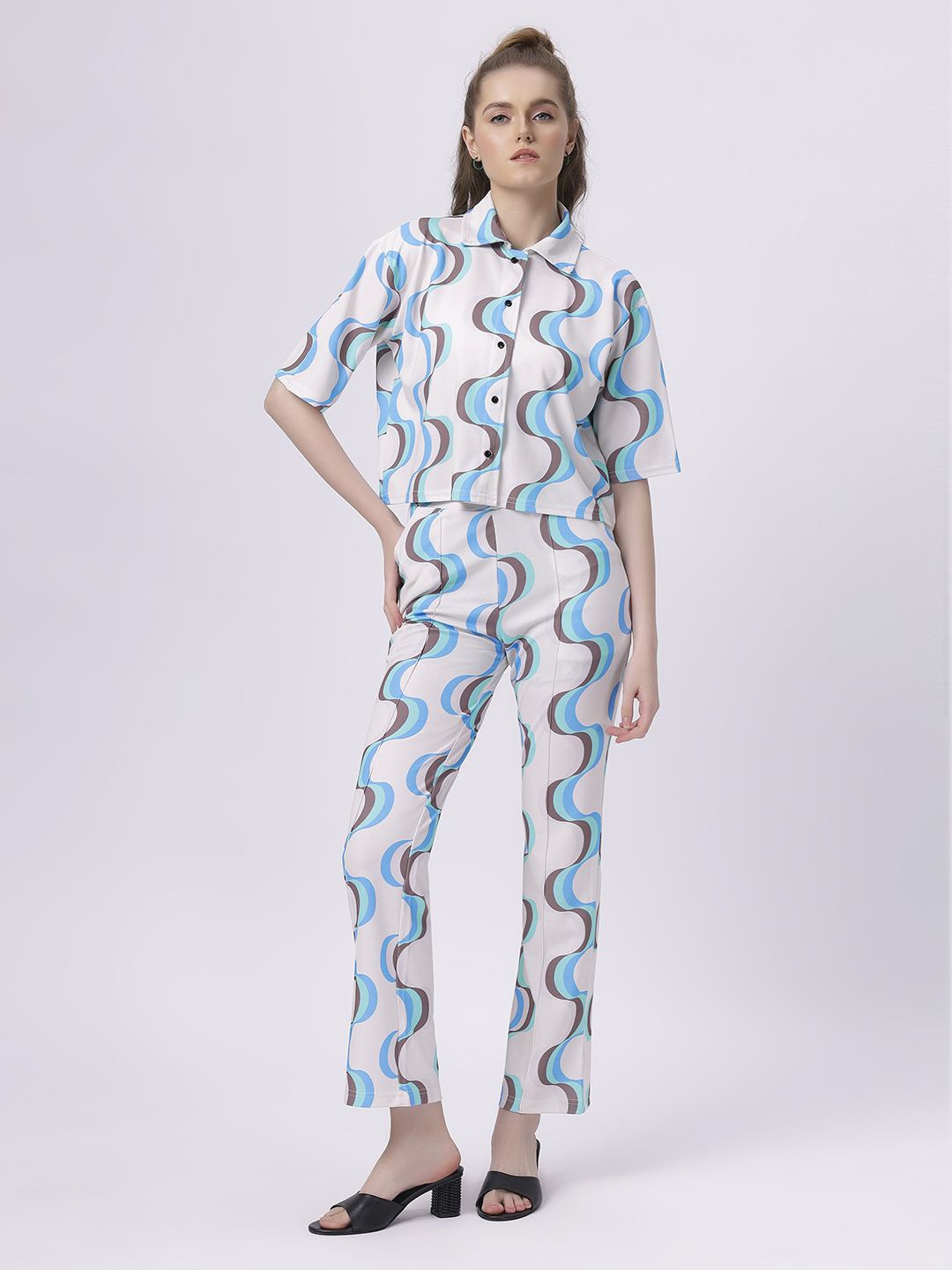 

BABA YAGA Printed Drop Shoulder Sleeves Pure Cotton Shirt With Trousers, White