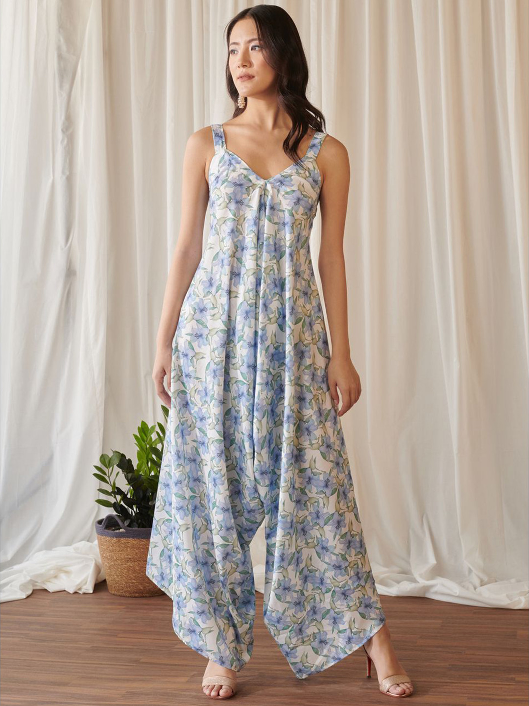 

Pasha Floral Printed Ethnic Basic Jumpsuit, White
