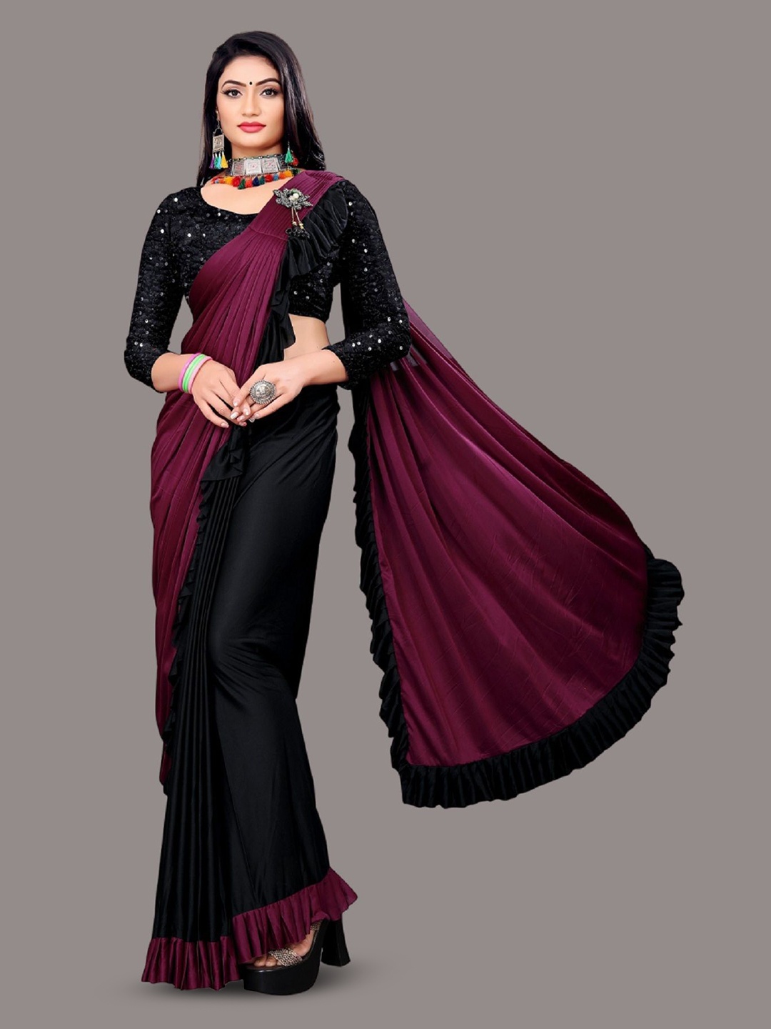 

Aika Sequinned Embroidered Saree with blouse piece, Purple